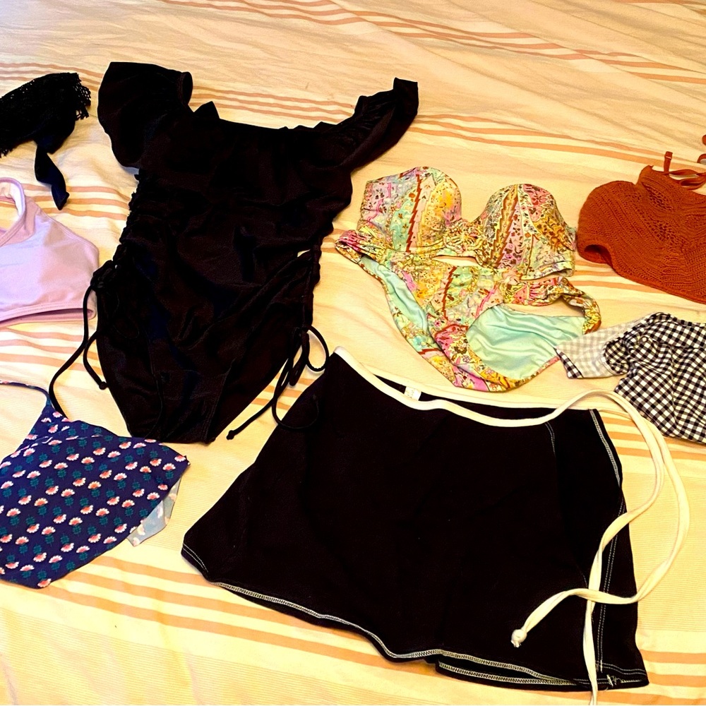 Bundle Victorias Secret, Shein and various swimwear size M. Can separate pieces